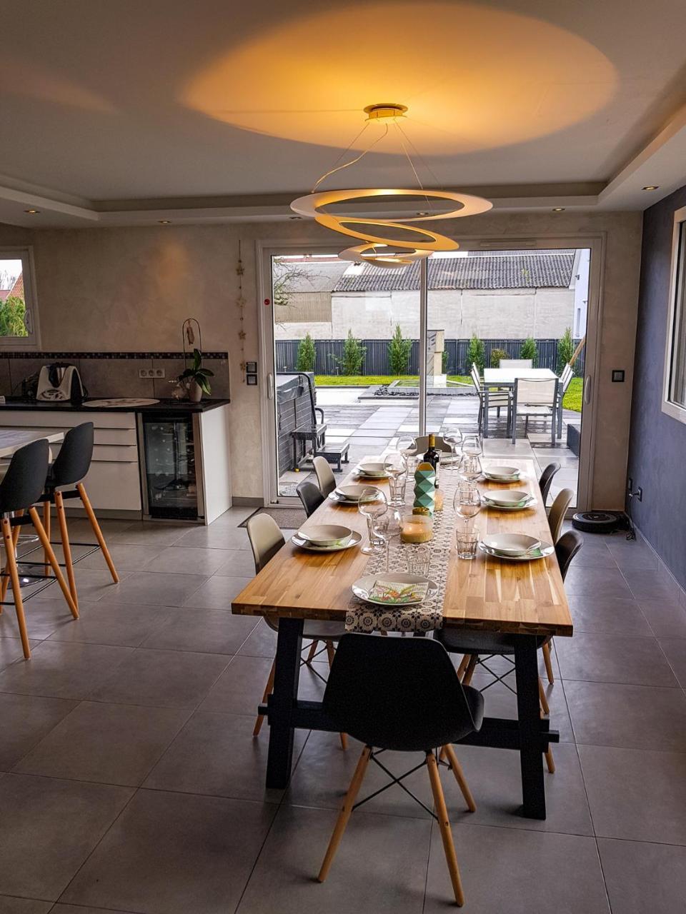 Gites Spa Strasbourg - La Villa 14 Furdenheim エクステリア 写真